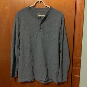 Men’s long sleeve shirt